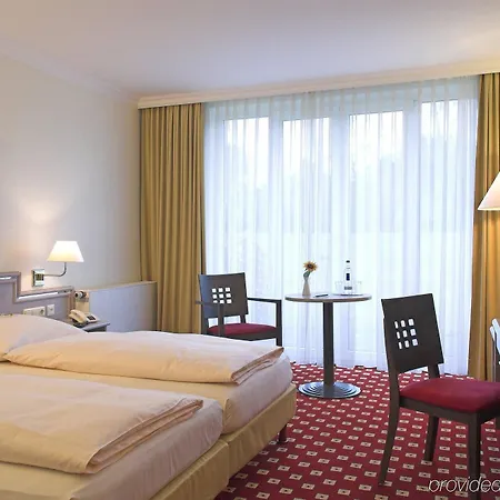 Welcome Hotel 4*